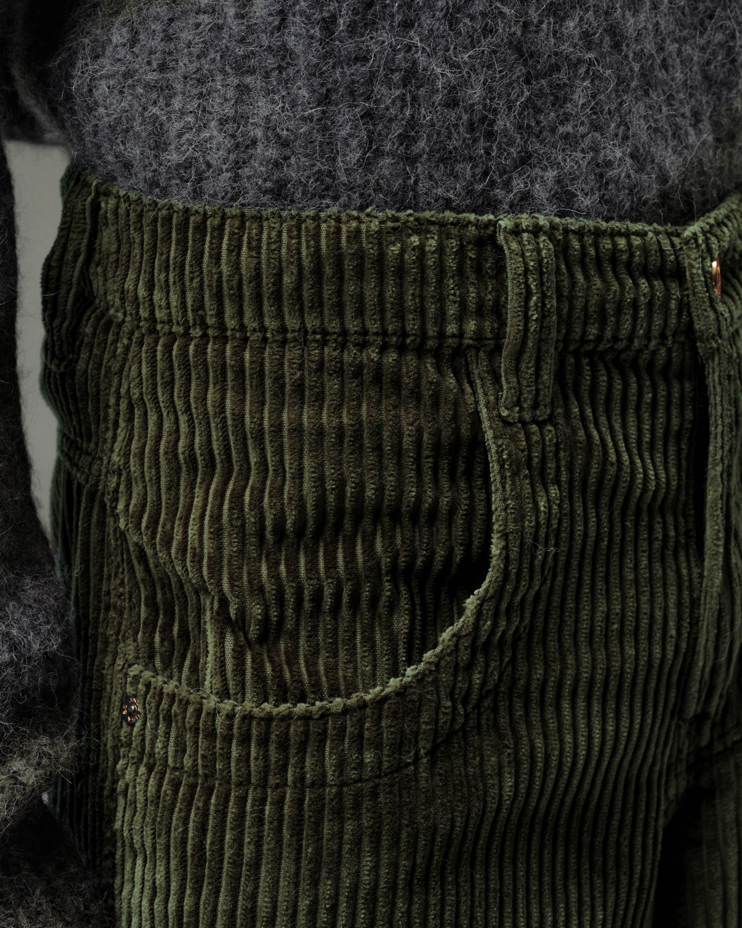 101 Twin Cannon. 26". 4 Wale Corduroy. Moss. NEW - Image 9