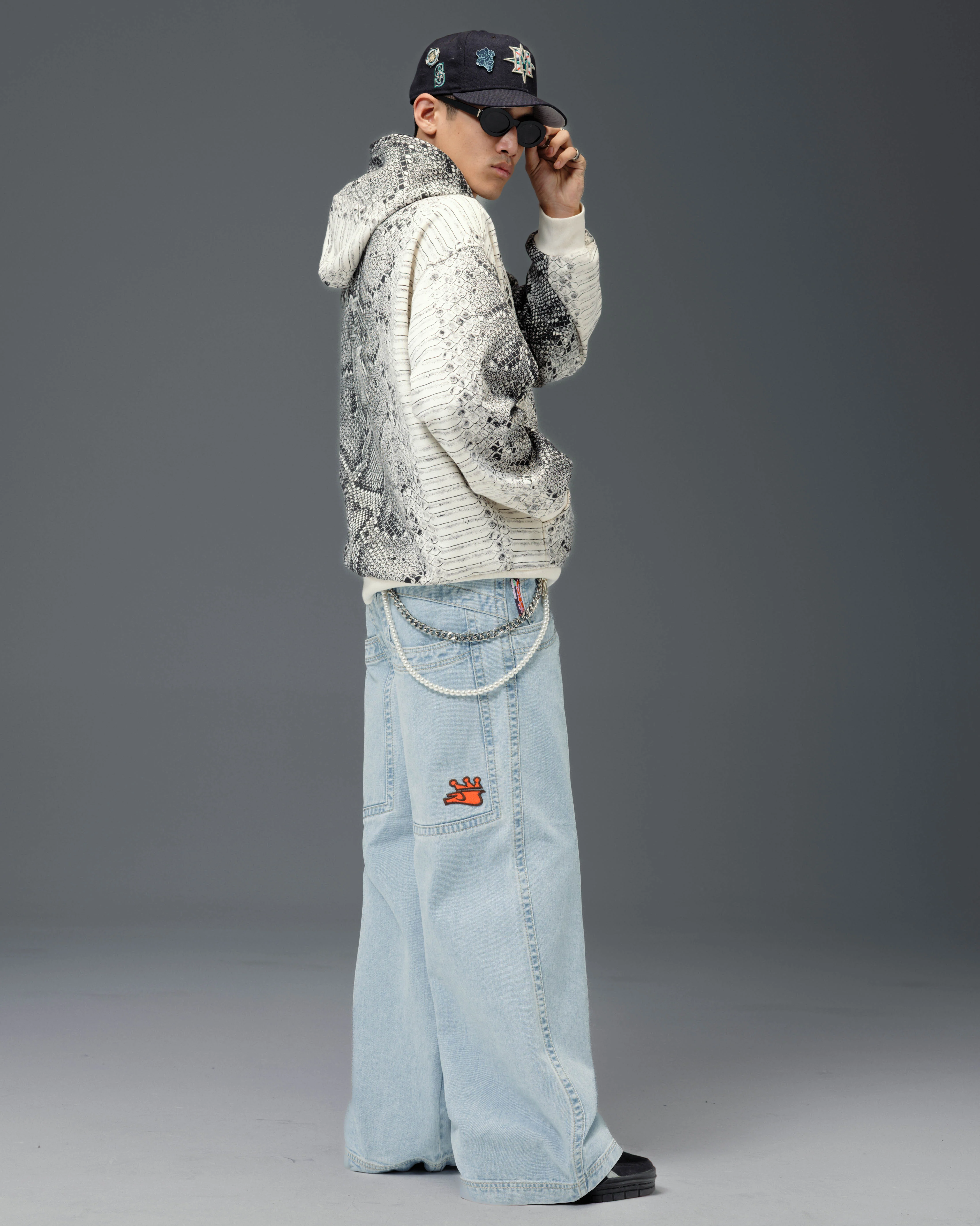117 King. 28". Vintage. - Image 7