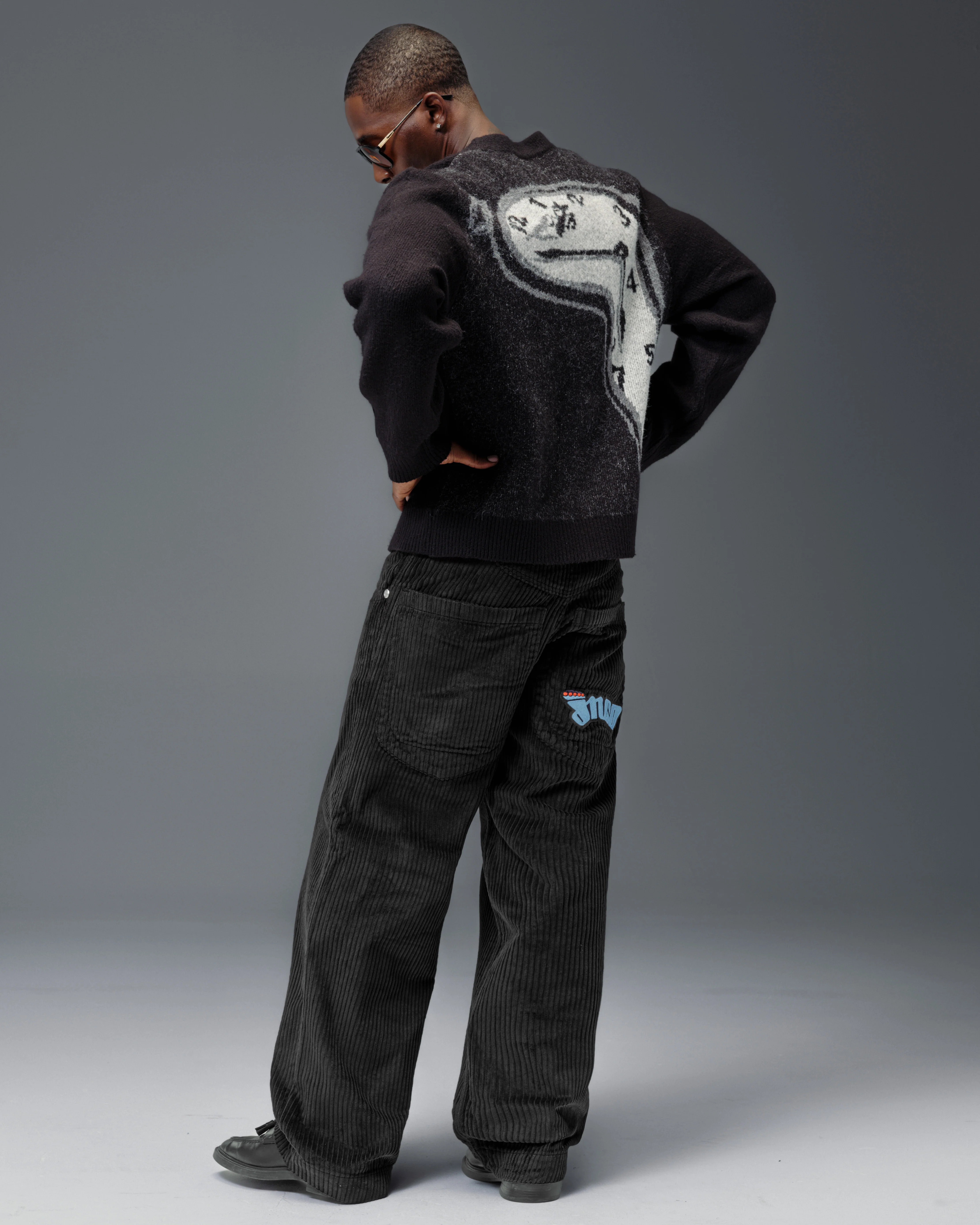 169 Low Down. 20". 4 Wale Corduroy. Black. - Image 5