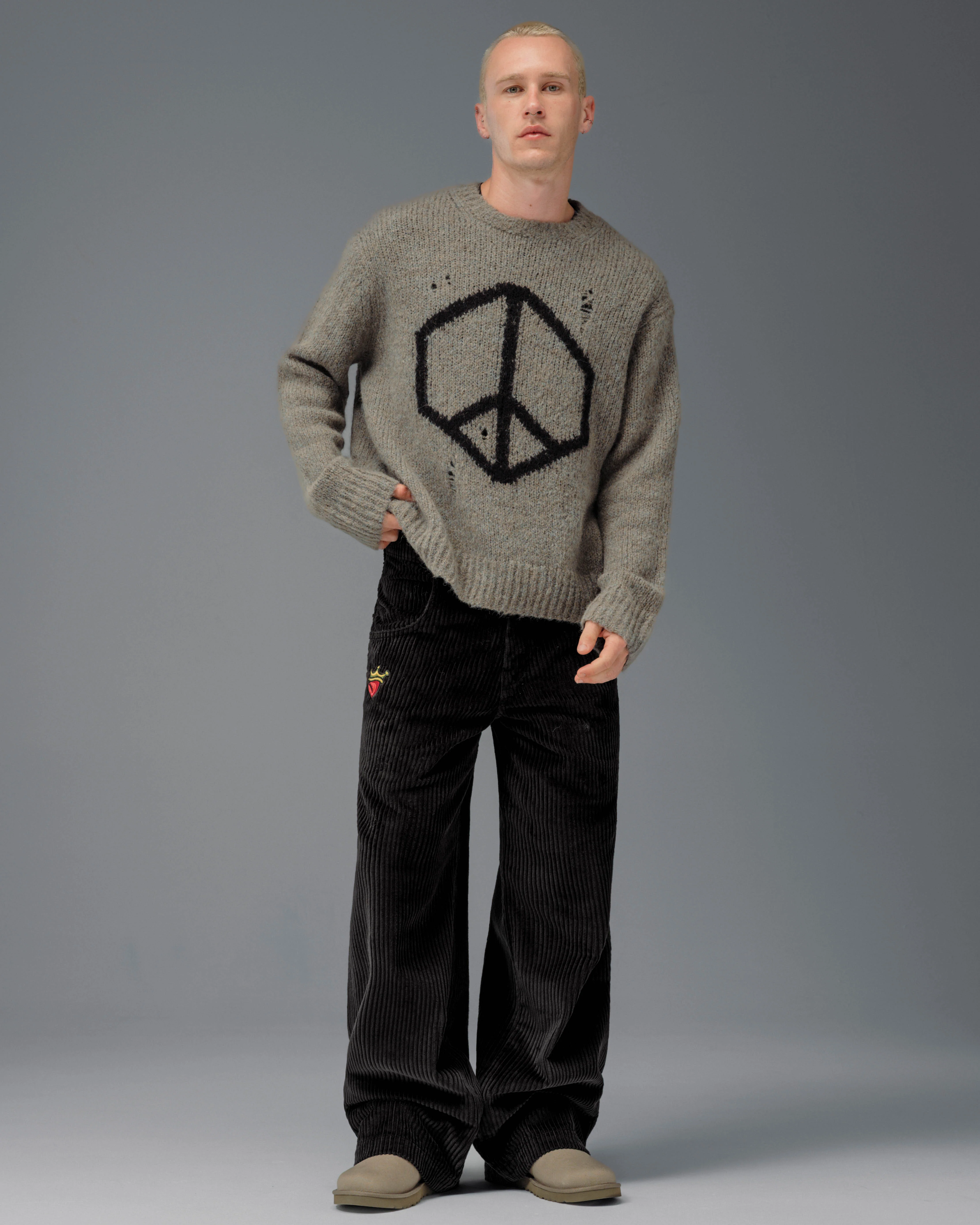 179 Pipes. 23". 4 Wale Corduroy. Black. - Image 3