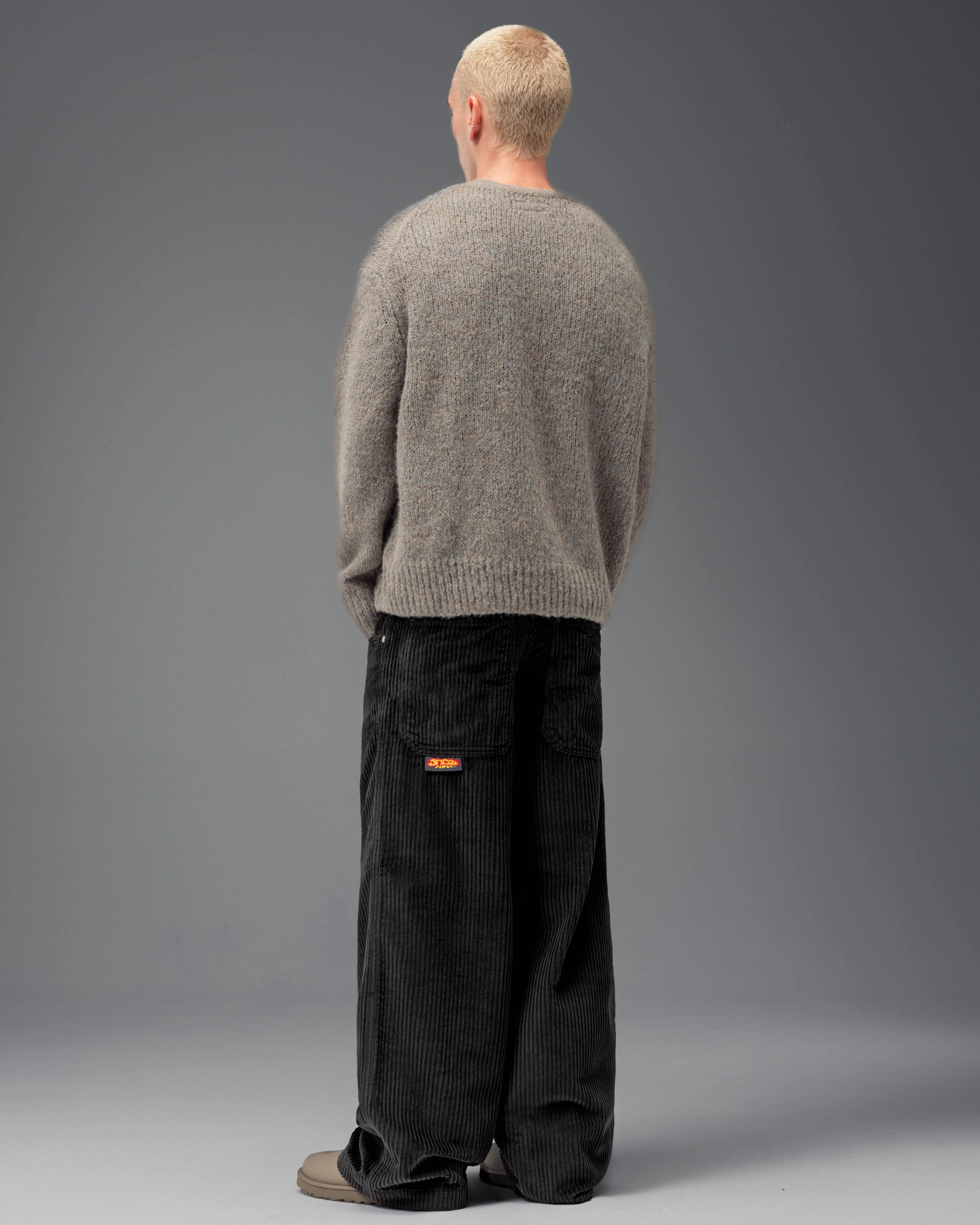179 Pipes. 23". 4 Wale Corduroy. Black. - Image 7