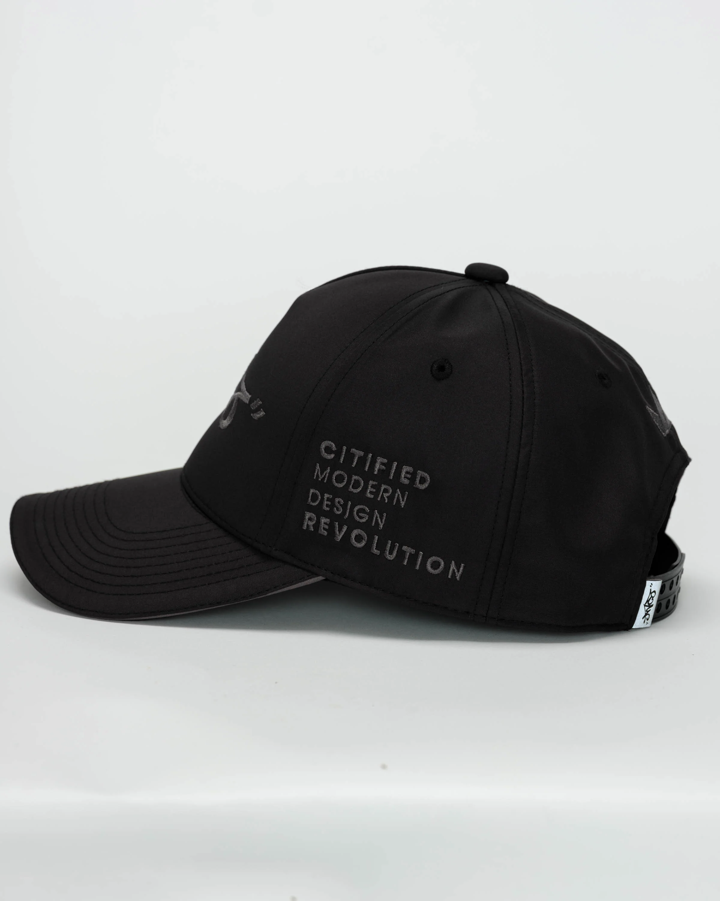 Graffiti Logo Hat. Magnet. - Image 4