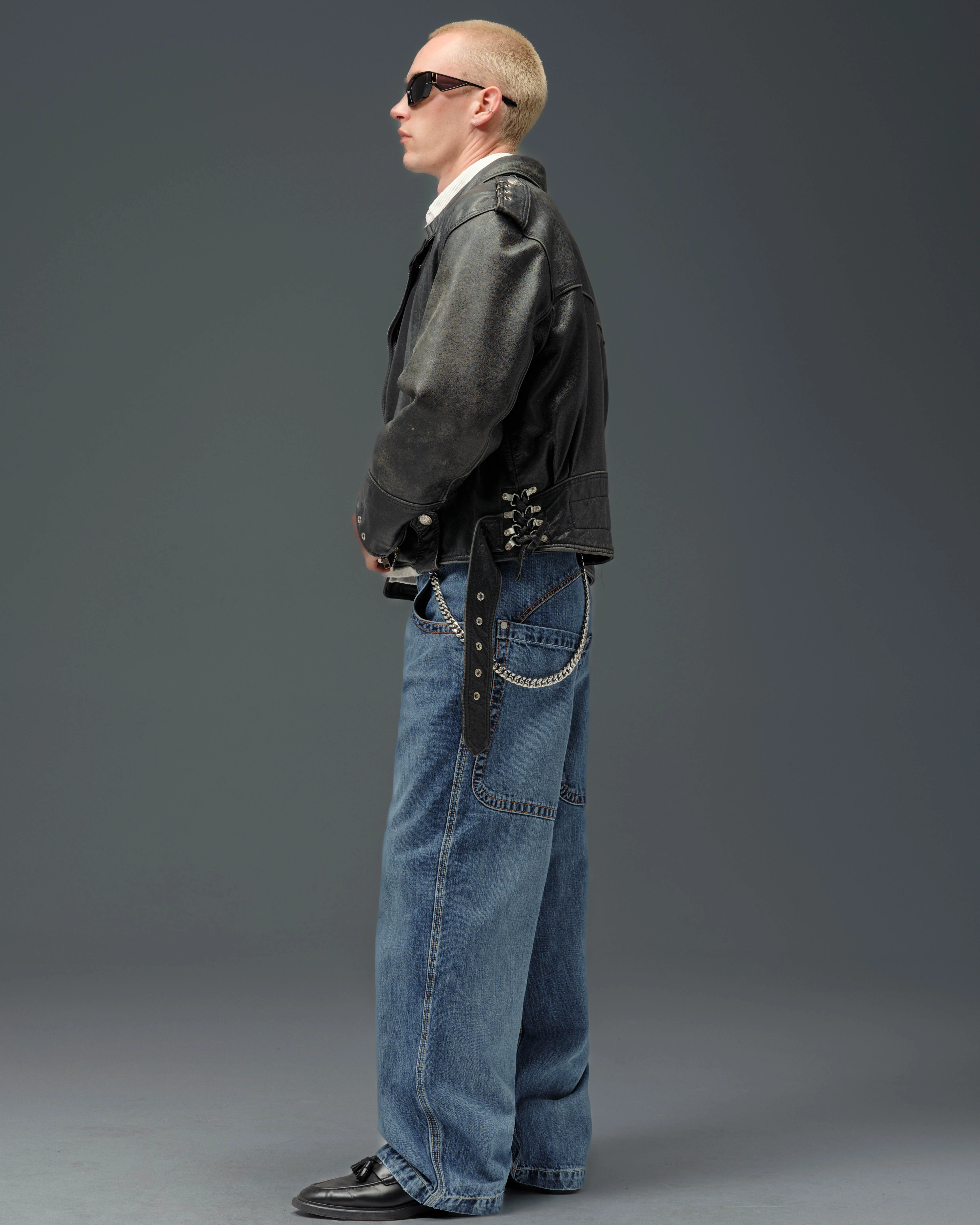 Handyman Carpenter. 20". Hand-Sand Vintage. - Image 5