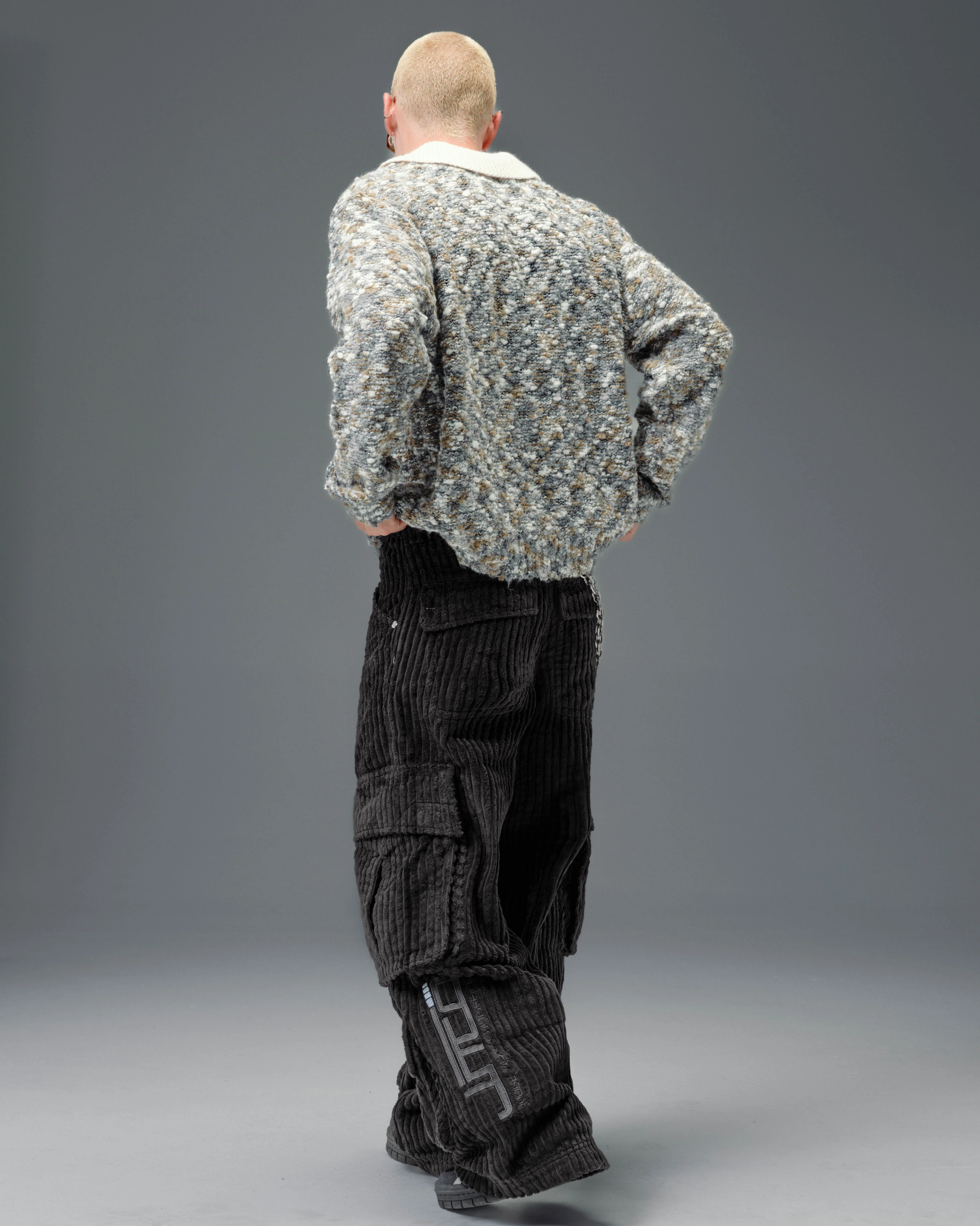 Legacy. 24". 2 Wale Corduroy. Black. - Image 6
