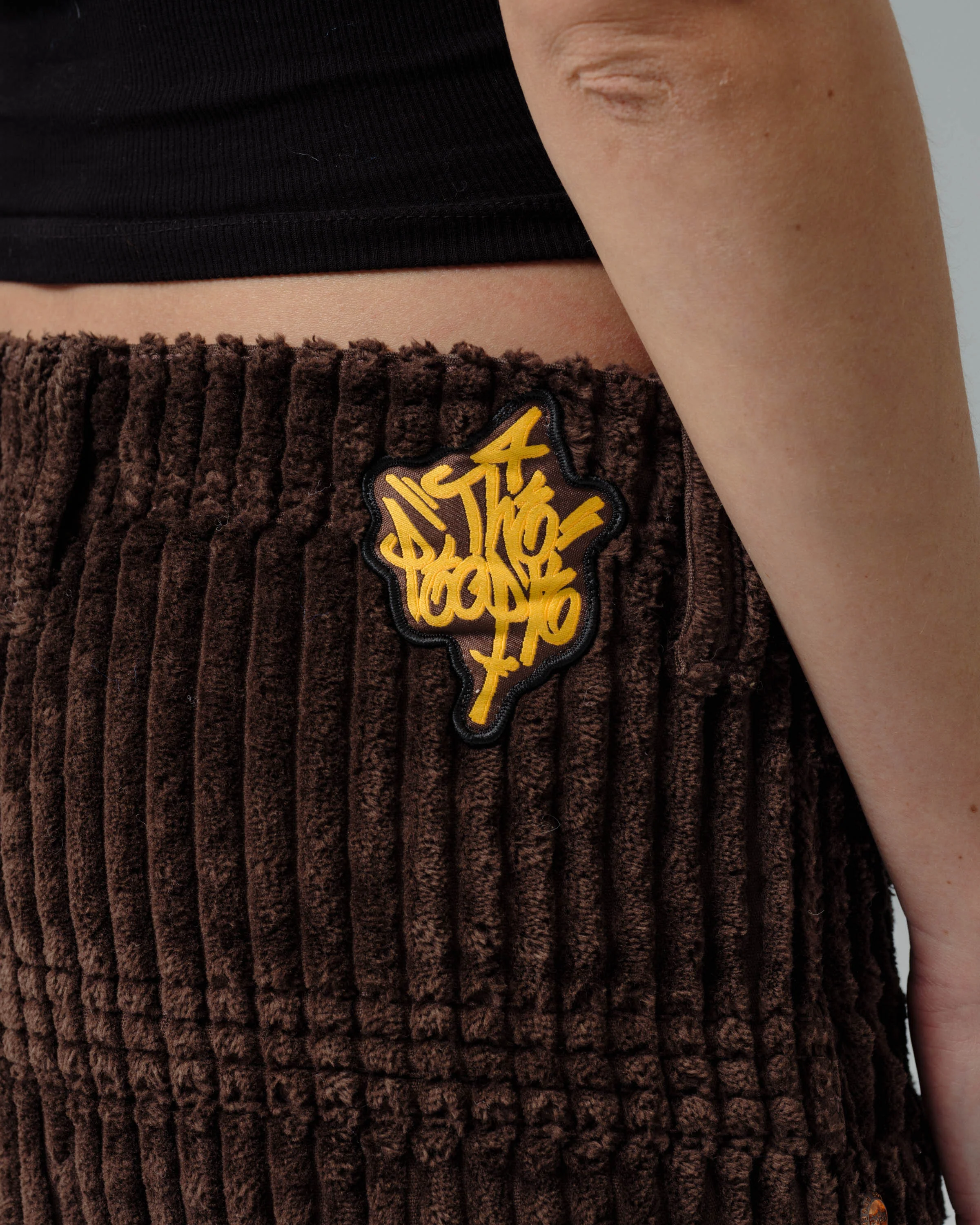 W Jester. 26". 2 Wale Corduroy. Java Brown. - Image 12