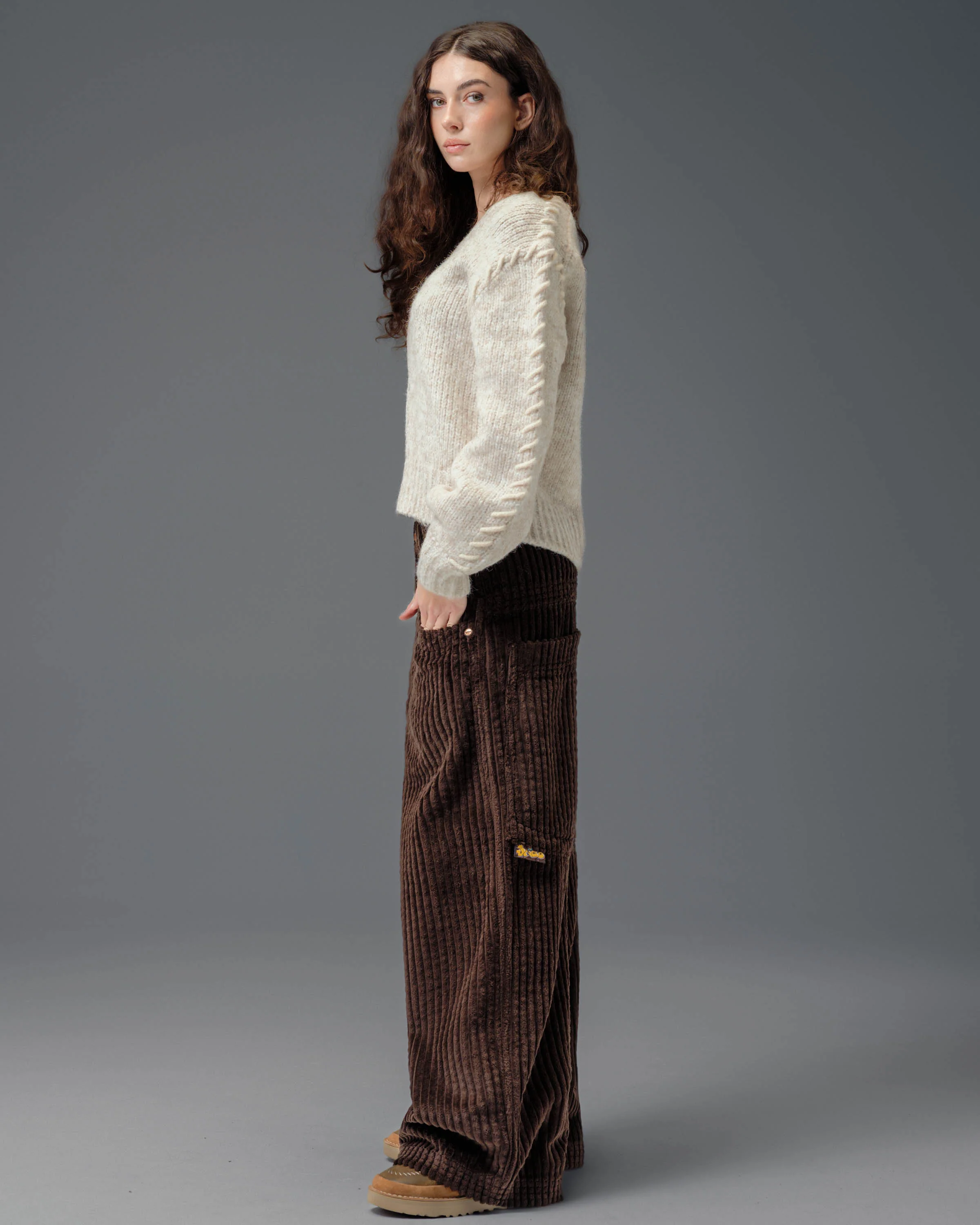 W Jester. 26". 2 Wale Corduroy. Java Brown. - Image 5