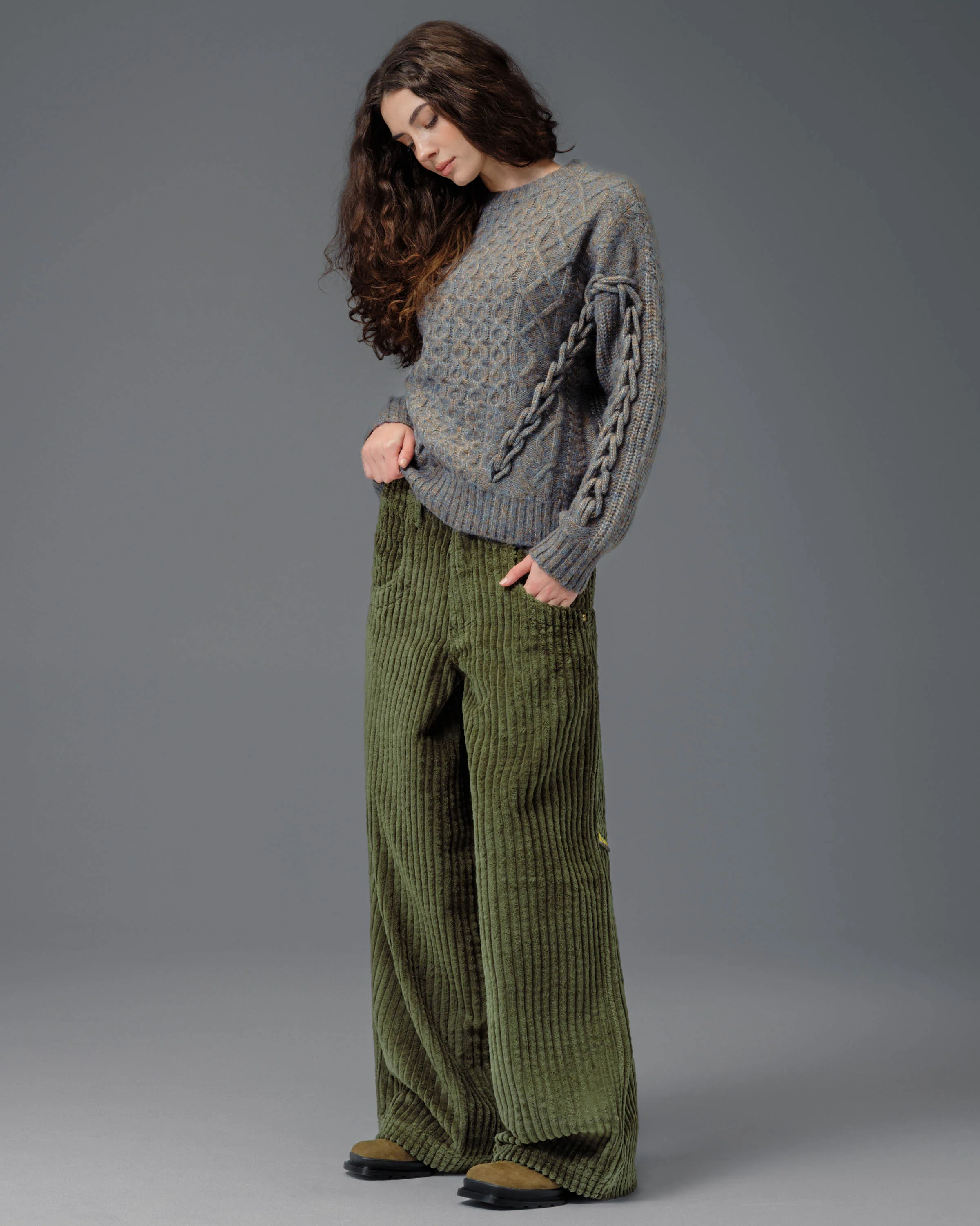 W Jester. 26". 2 Wale Corduroy. Moss. - Image 3
