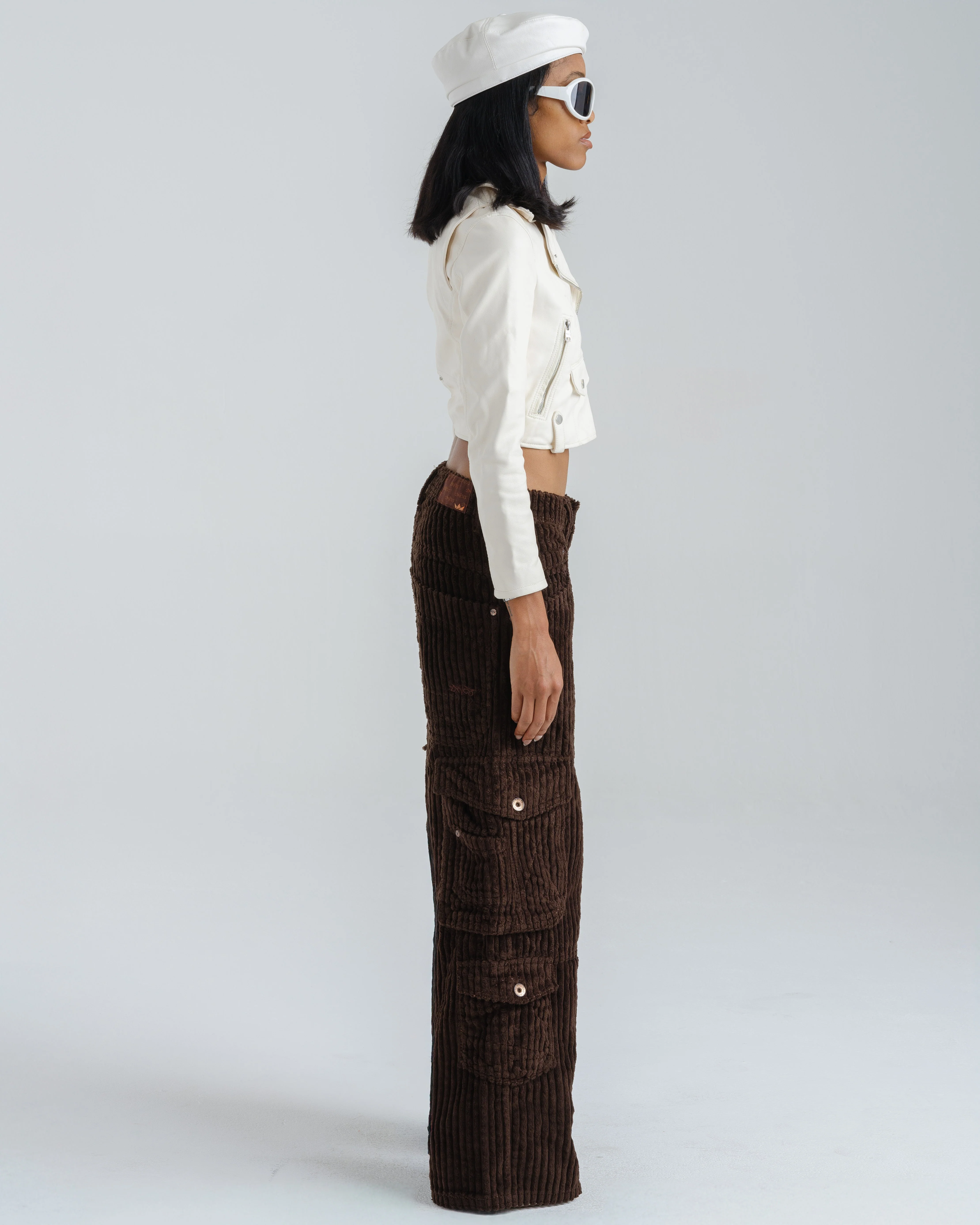W Quad Cargo. 23". 2 Wale Corduroy. Java Brown. - Image 5