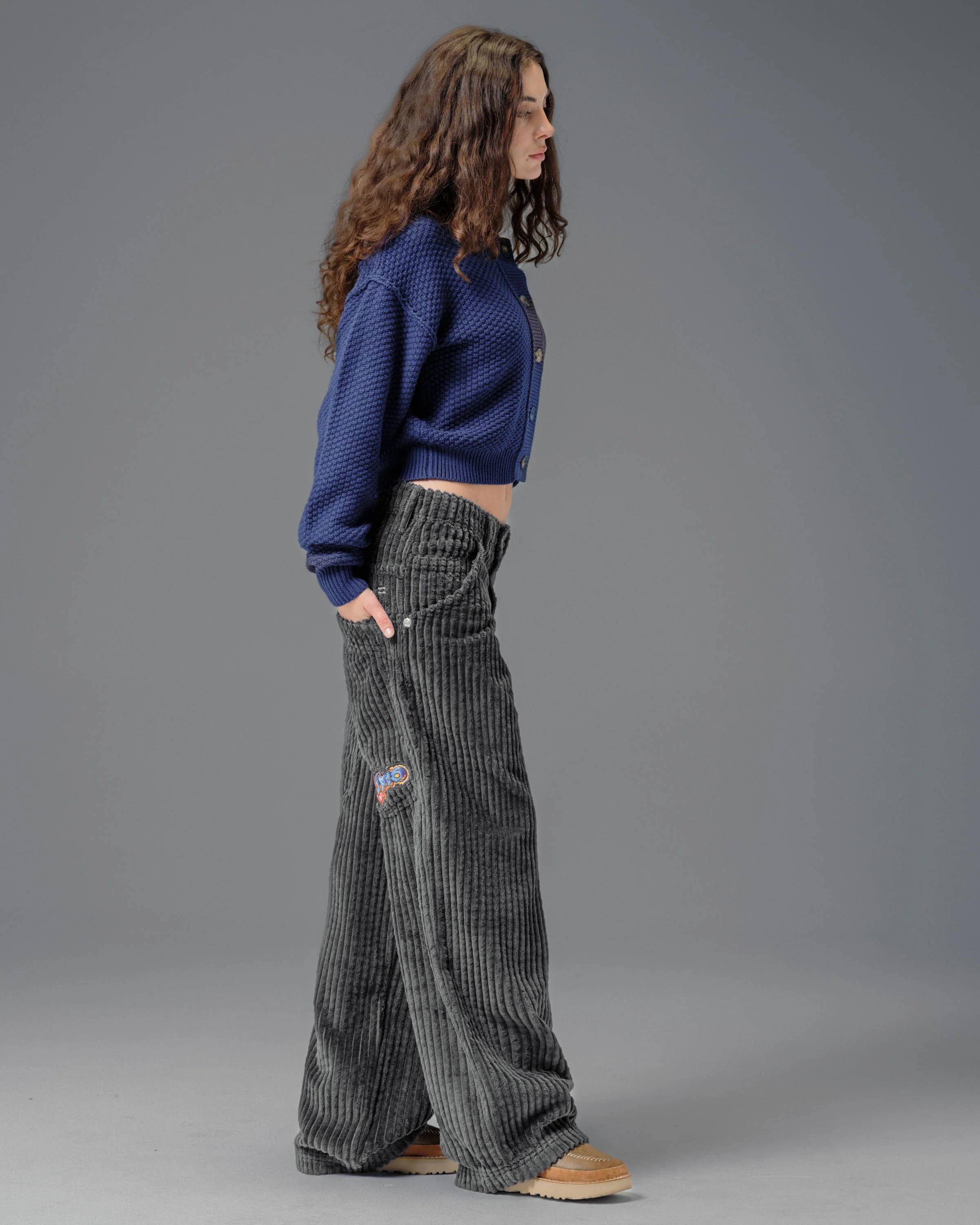 W Wizard. 24". 2 Wale Corduroy. Magnet. - Image 8
