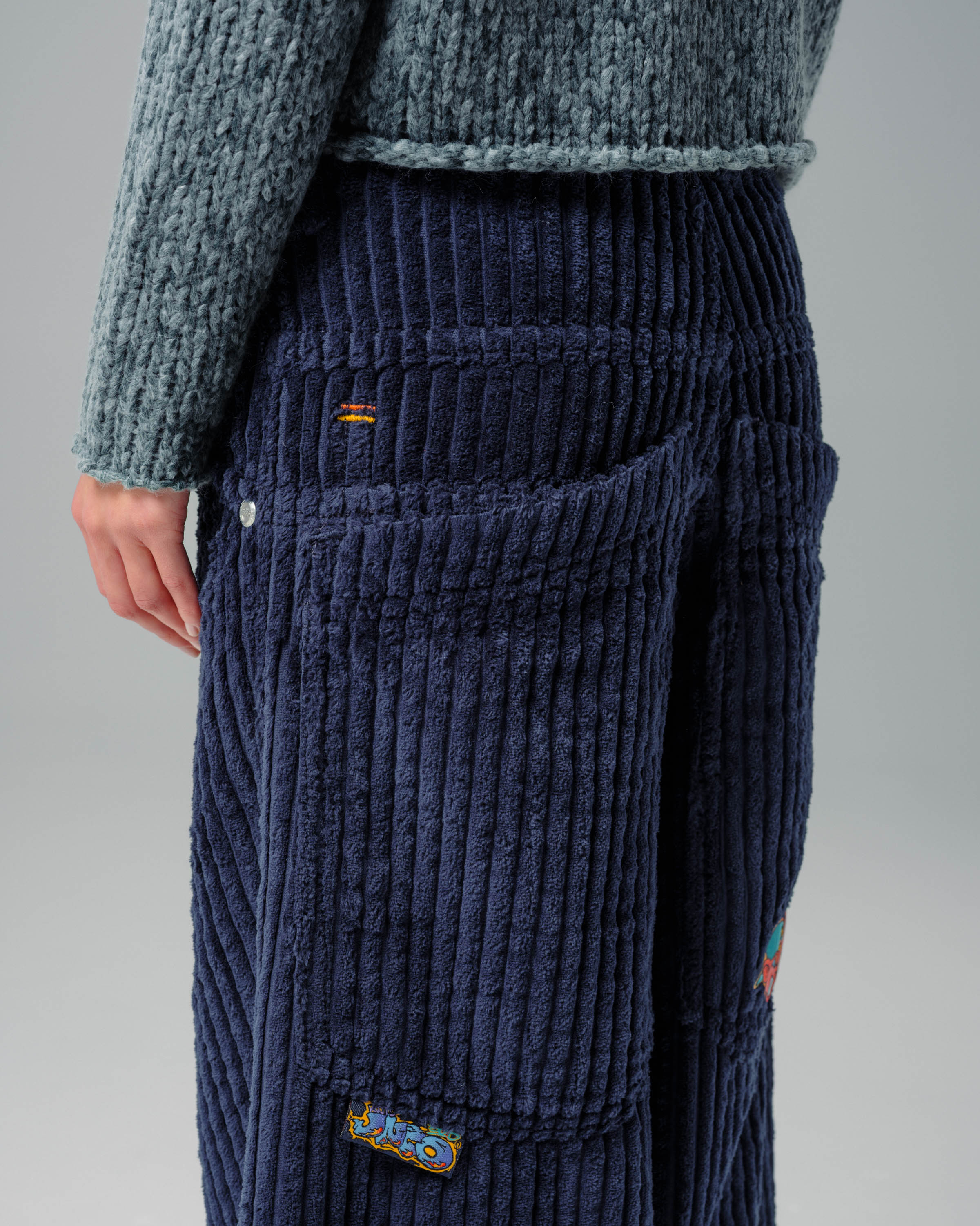 W Wizard. 24". 2 Wale Corduroy. Navy. - Image 15