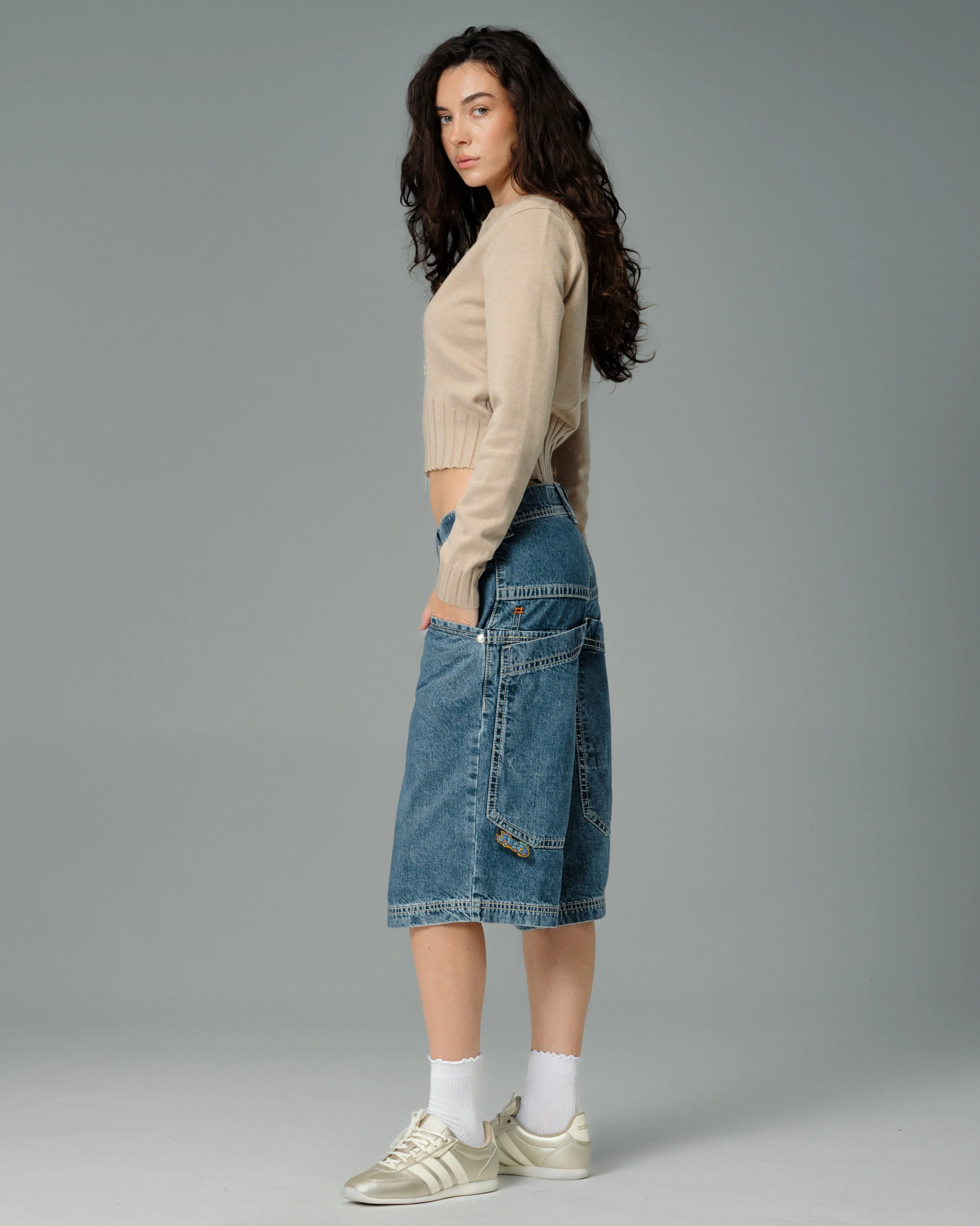 W Wizard Shorts. 15" Inseam. Dark Stone. - Image 5
