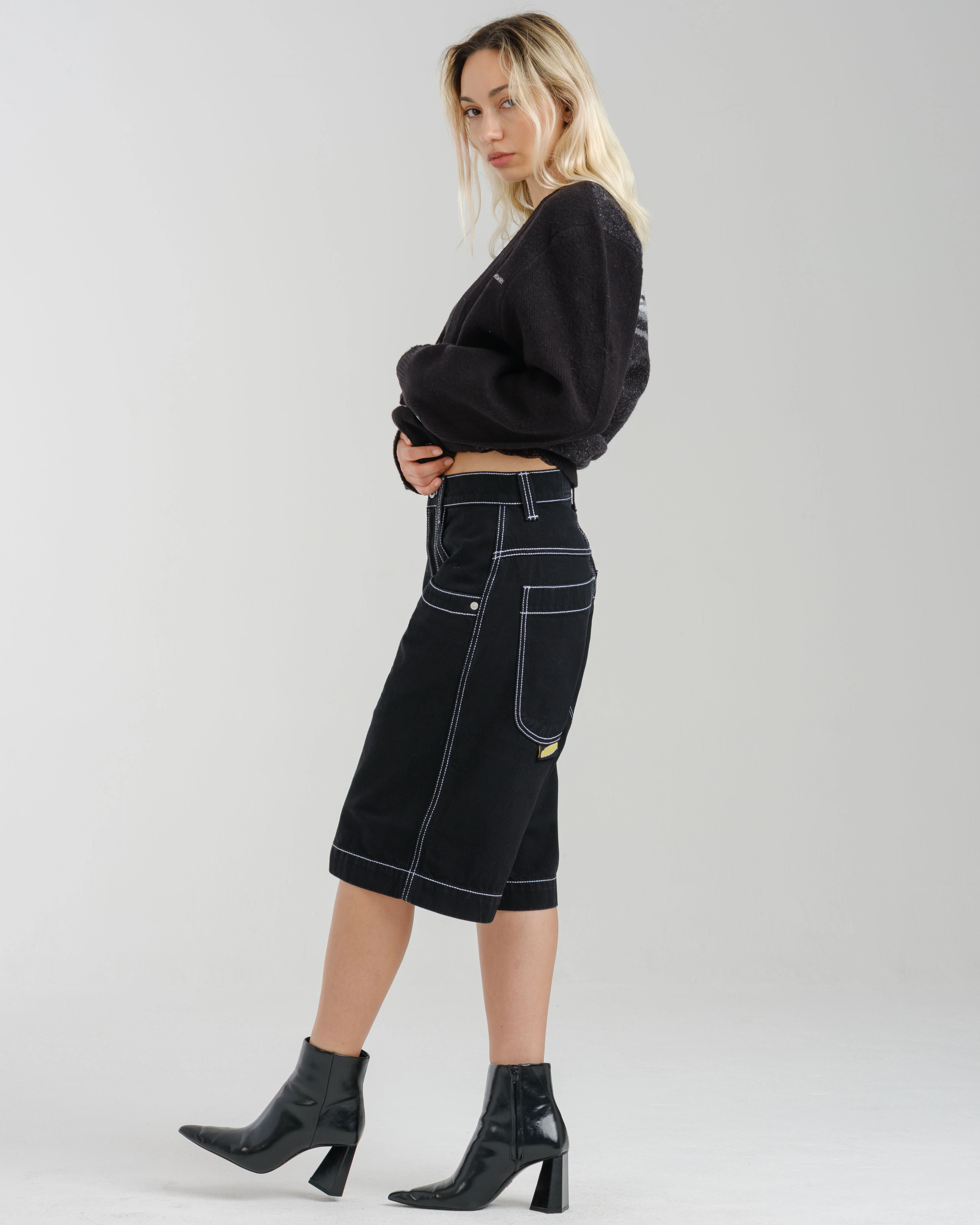 W101 Twin Cannon Shorts. 14". Black/Silver J. - Image 3