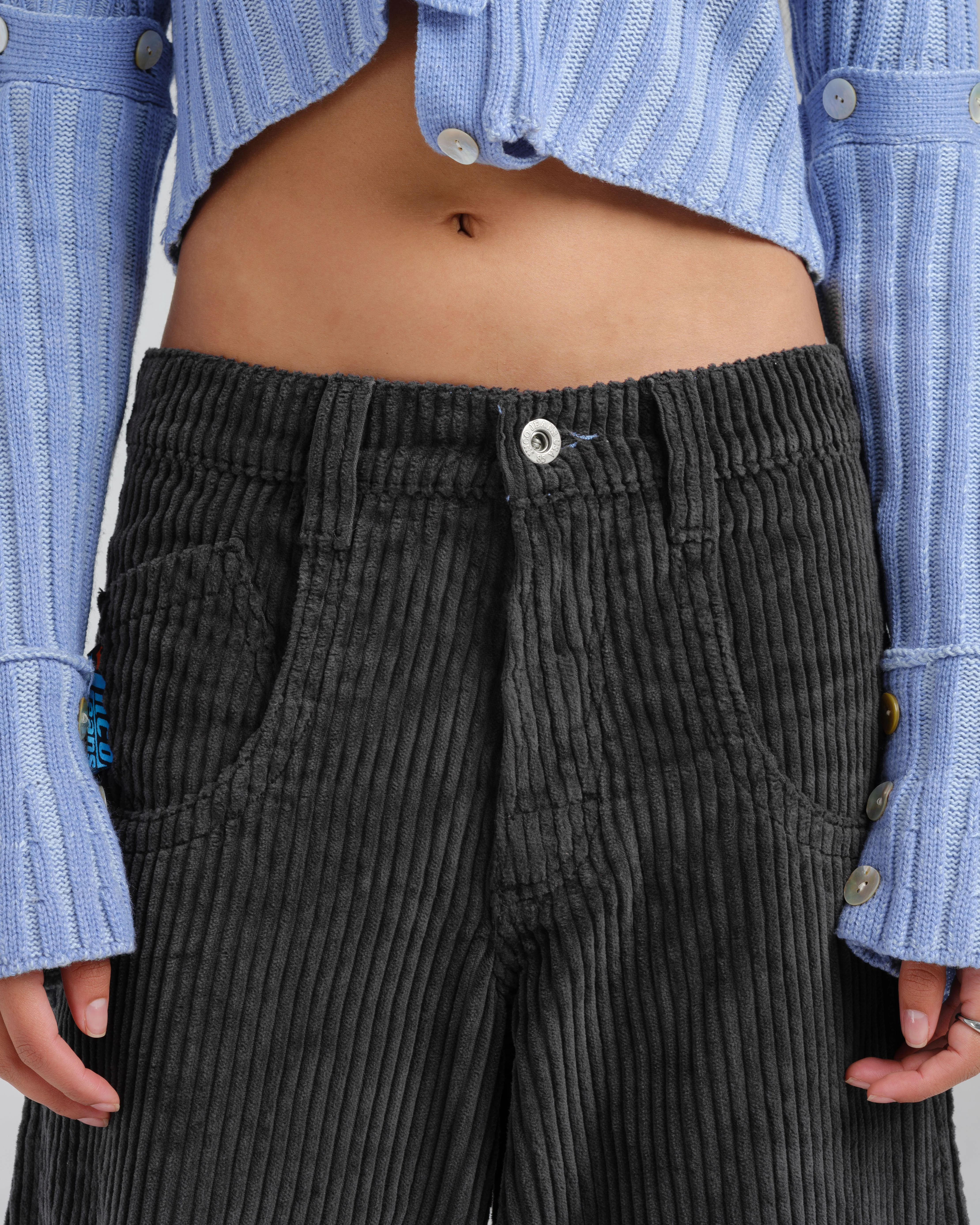 W169 Low Down. 20". 4 Wale Corduroy. Magnet - Image 6