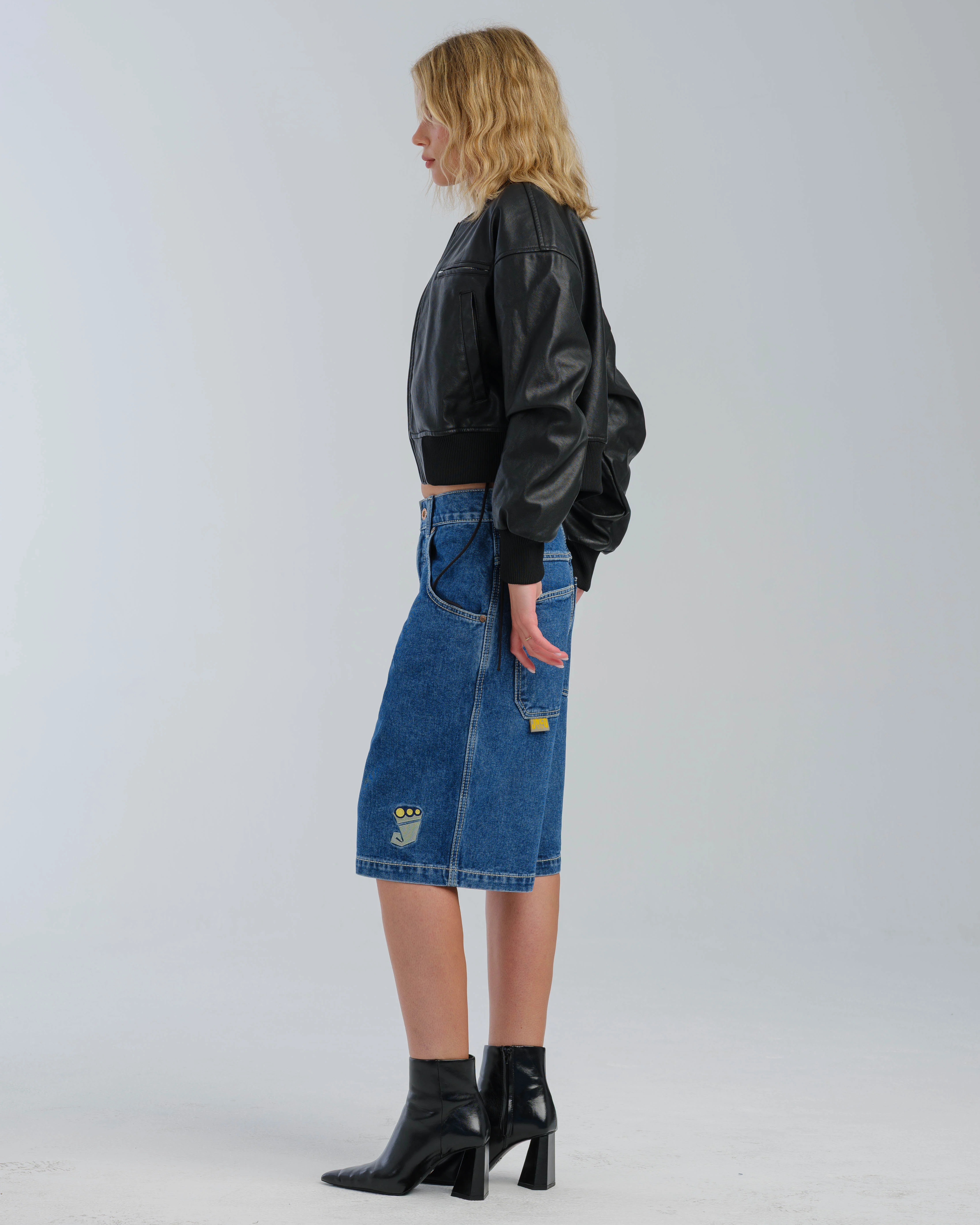 W179 Pipes Shorts. 14" Inseam. Dark Stone. - Image 3